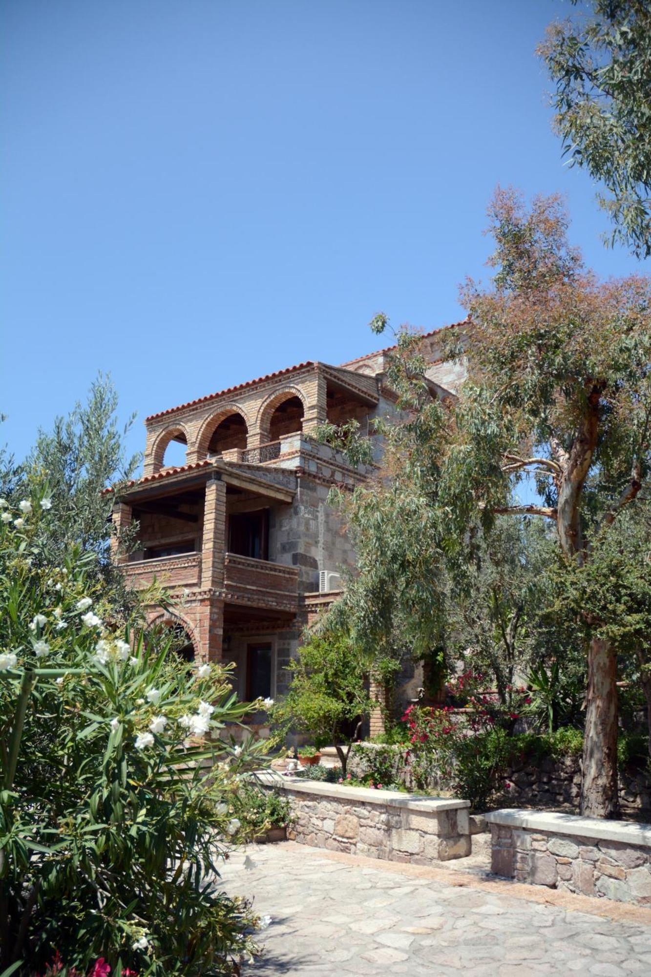 Lesvos Tower House Komninos Sígrion Eksteriør billede