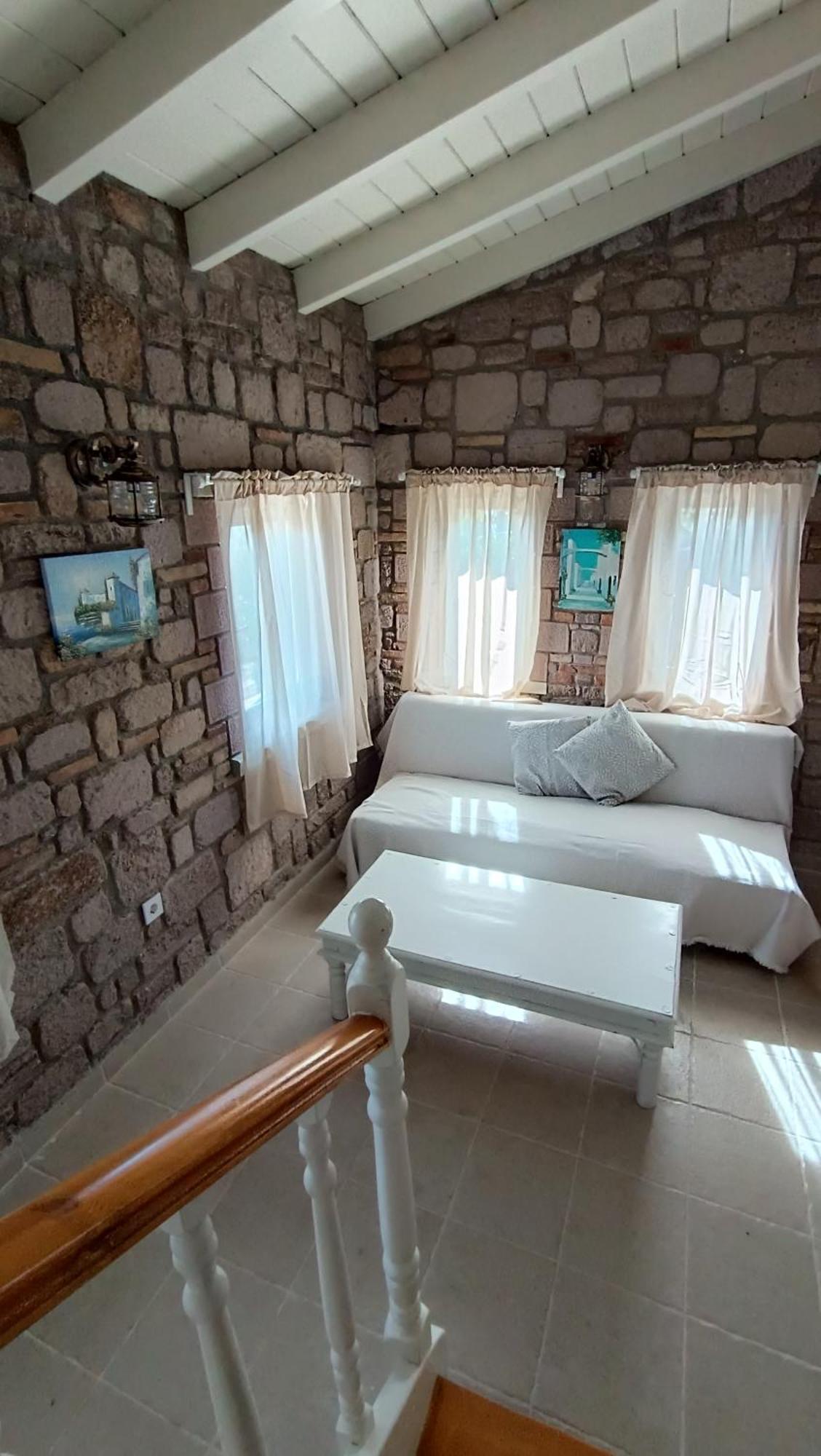 Lesvos Tower House Komninos Sígrion Eksteriør billede