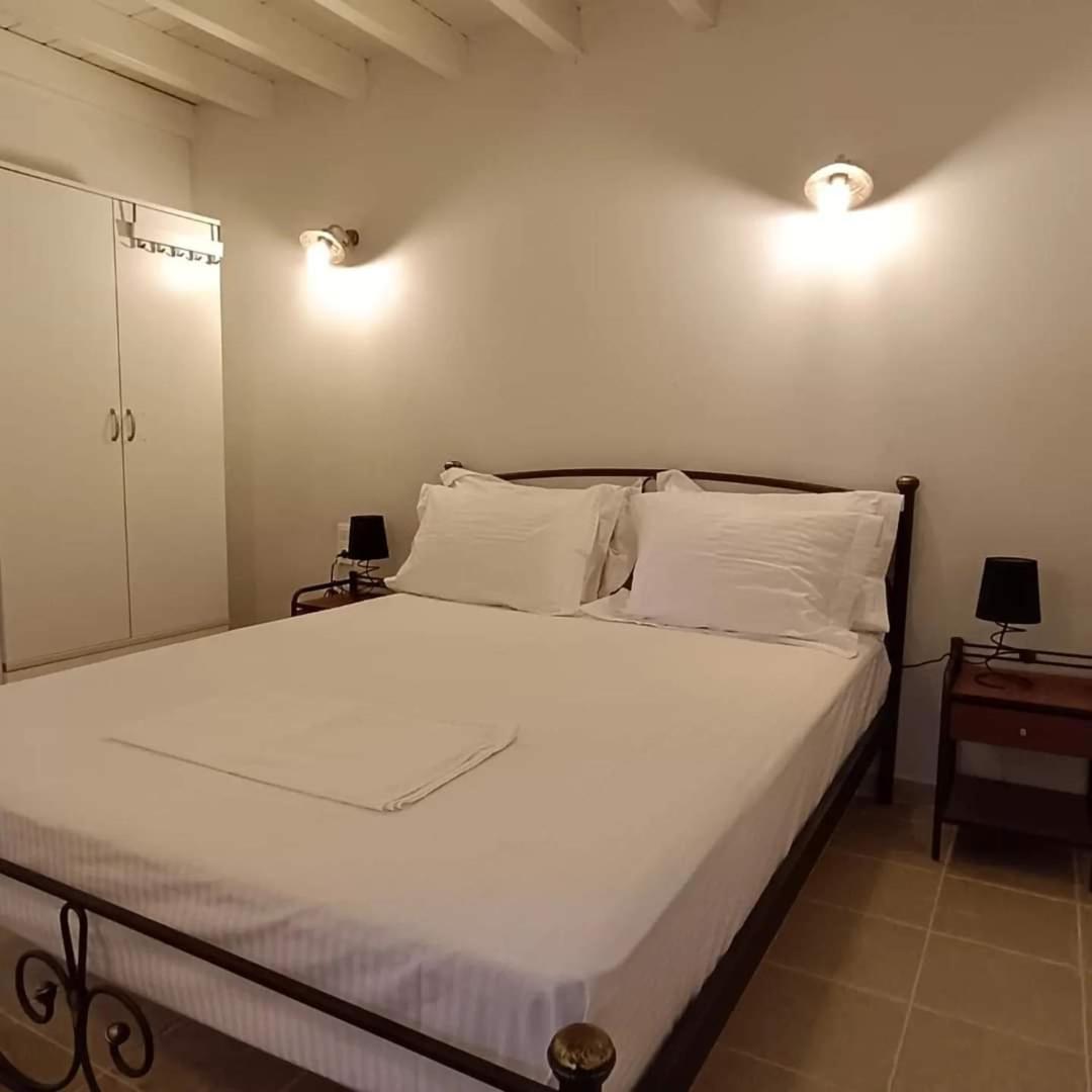 Lesvos Tower House Komninos Sígrion Eksteriør billede