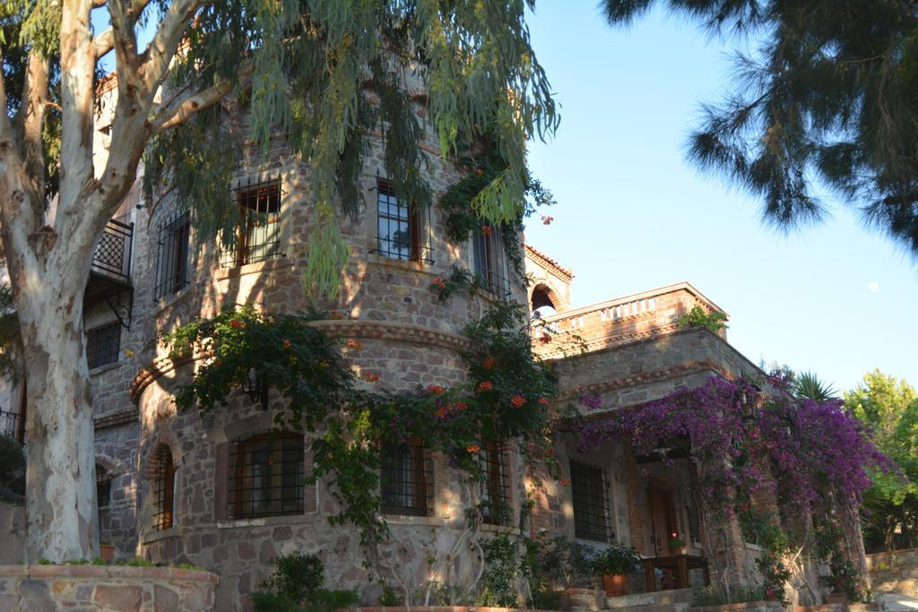Lesvos Tower House Komninos Sígrion Eksteriør billede